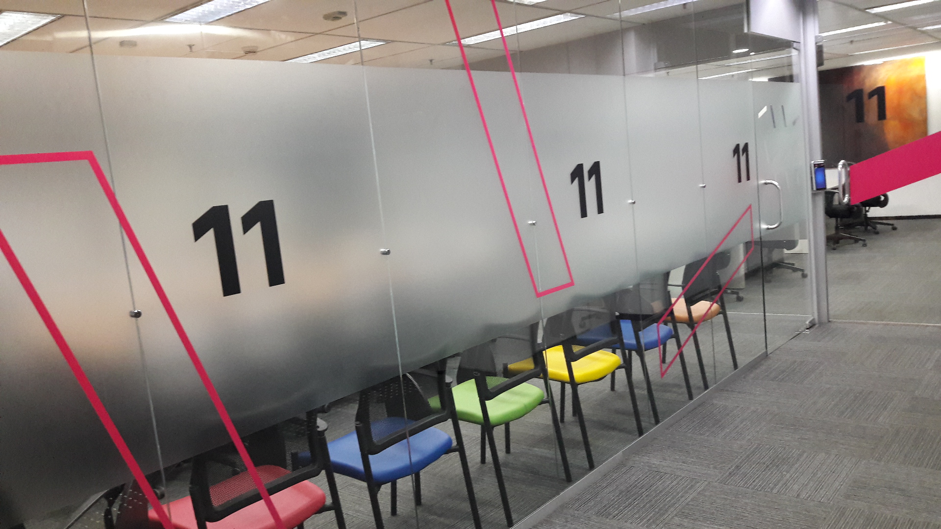 sinalização corporativa de andar.jpeg